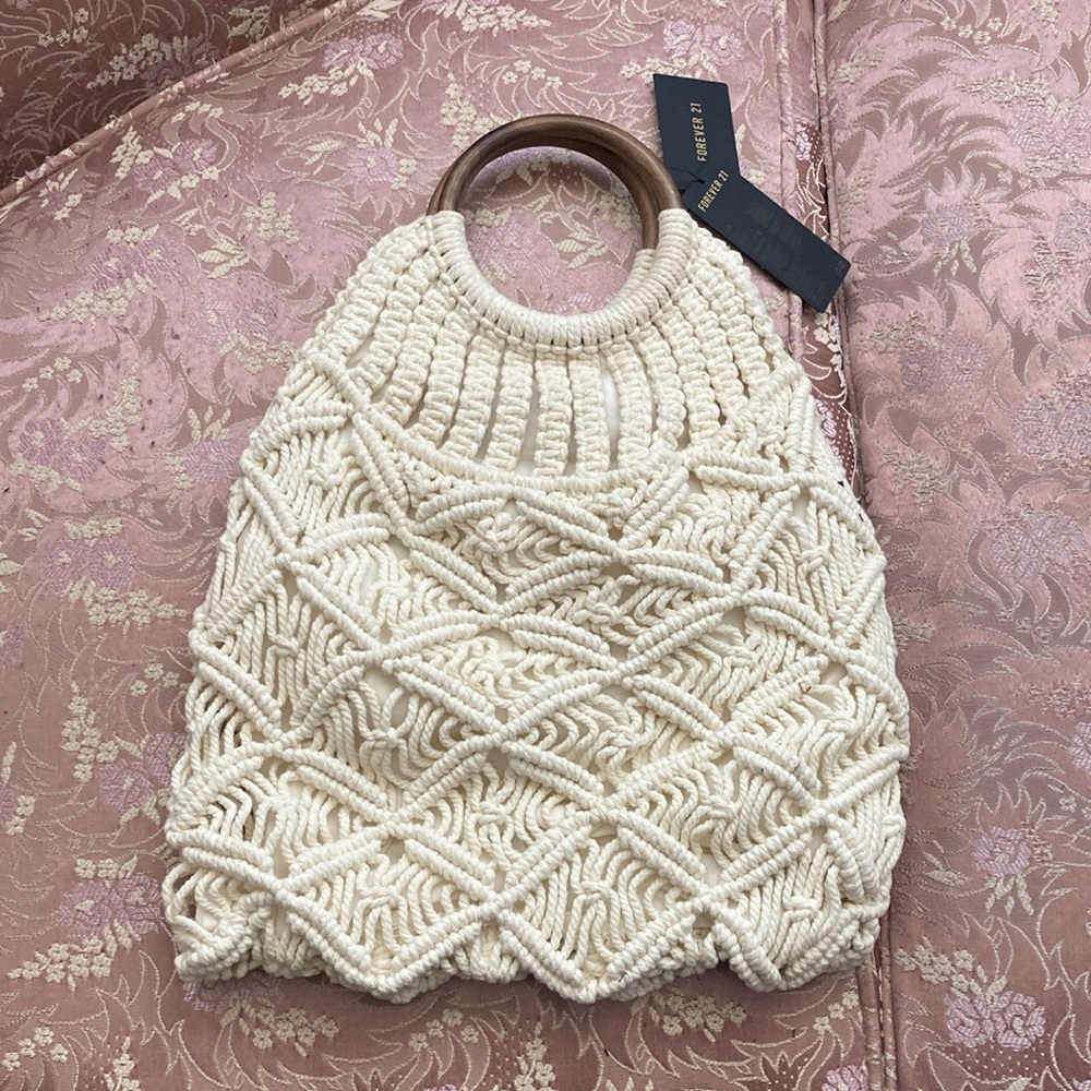 NEW crochet purse wooden handle with snap closure